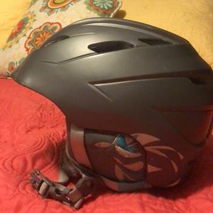 Women’s ski or snowboard helmet